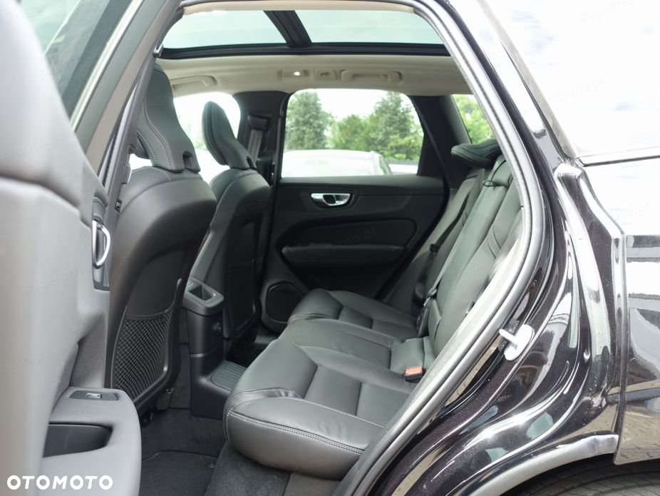 Volvo XC 60 - 16