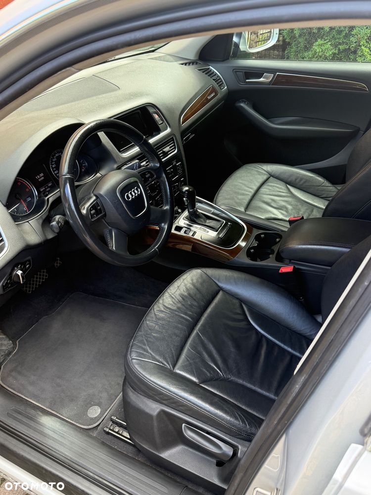 Audi Q5 2.0 TDI Quattro S tronic - 11