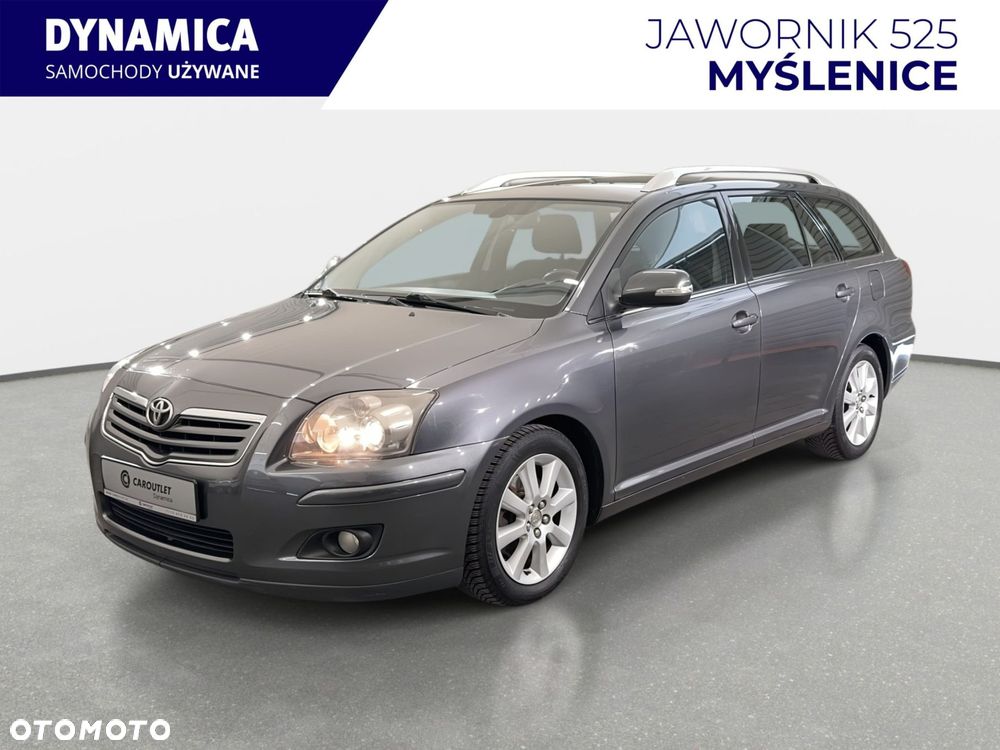 Toyota Avensis - 5