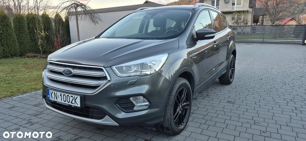 Ford Kuga 1.5 EcoBoost 2x4 Titanium - 16