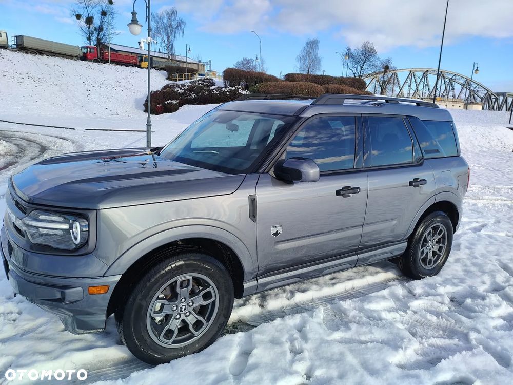 Ford Bronco - 5