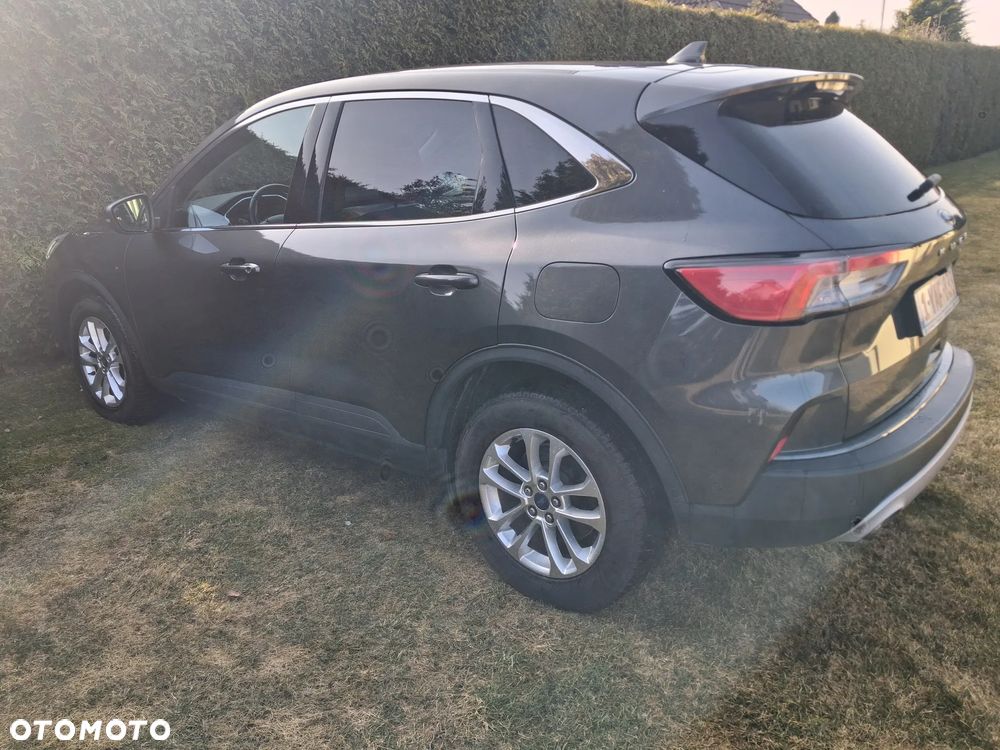 Ford Kuga - 17
