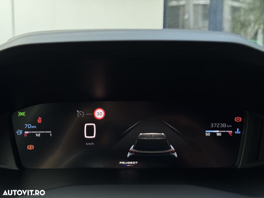 Peugeot 2008 PureTech 100 Stop&Start Allure - 23