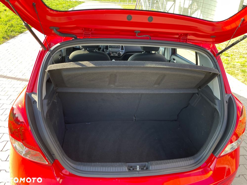 Hyundai i20 1.25 Comfort - 15