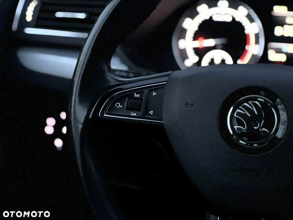 Skoda Superb 1.5 TSI Ambition - 33