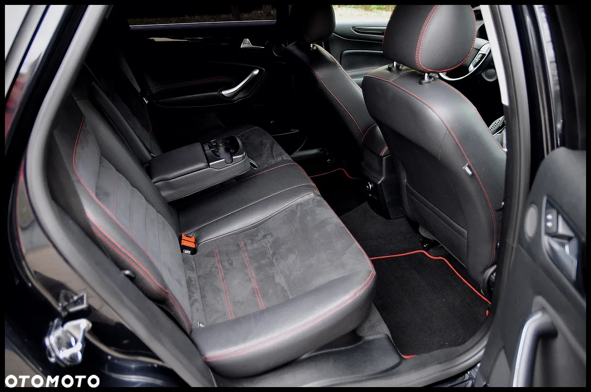 Ford Mondeo 2.0 TDCI Titanium S - 29