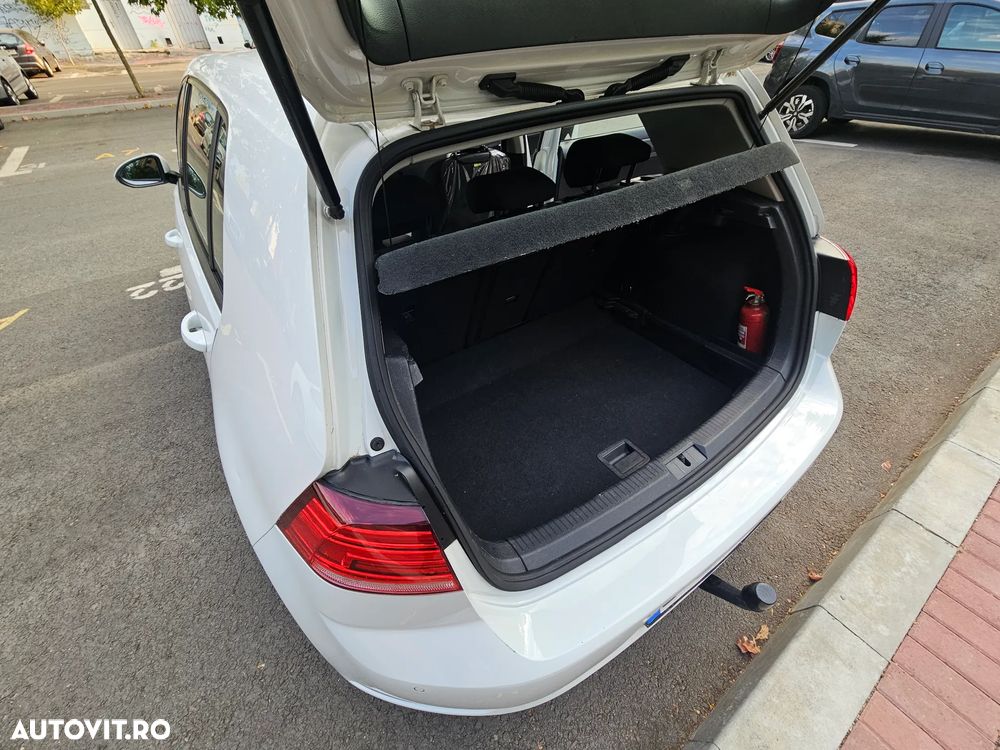 Volkswagen Golf 1.0 TSI Comfortline - 10