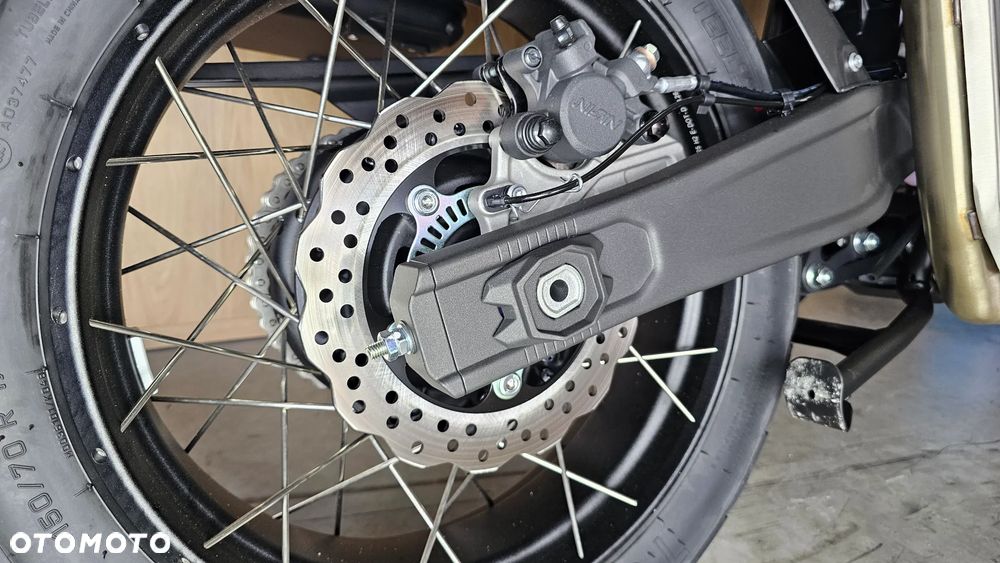VOGE 625DSX - 24