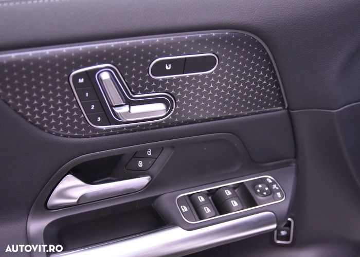 Mercedes-Benz GLA 220 4MATIC MHEV Aut. - 11