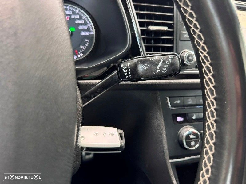 SEAT Leon SC 2.0 TSI S&S DSG Cupra 290 - 25