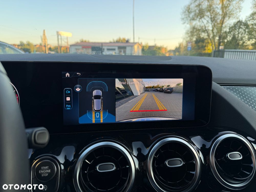 Mercedes-Benz GLA 200 Progressive - 17