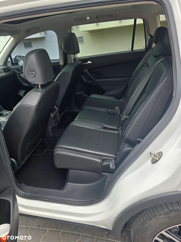 Volkswagen Tiguan Allspace - 11