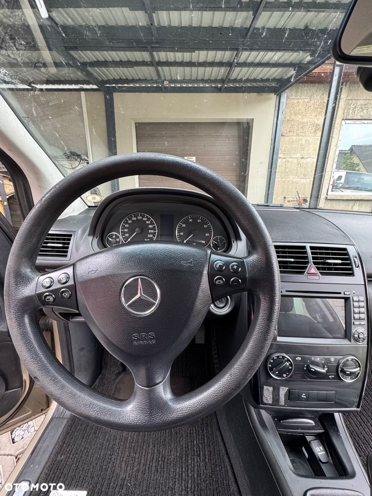 Mercedes-Benz Klasa A 150 - 12