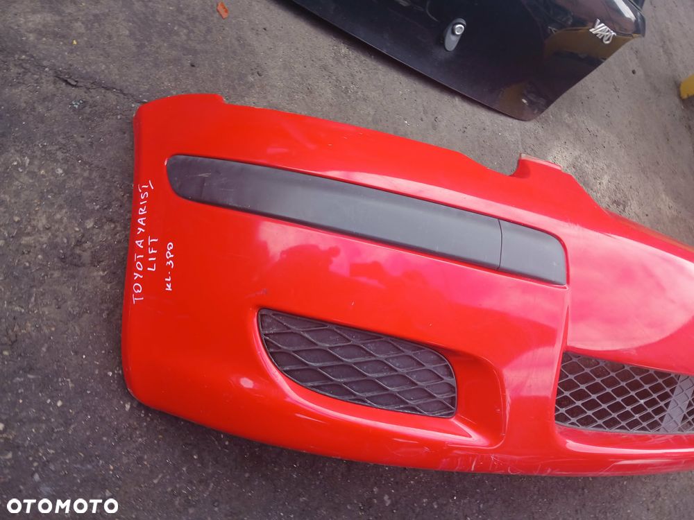 Toyota Yaris I Lift Zderzak przedni - 2