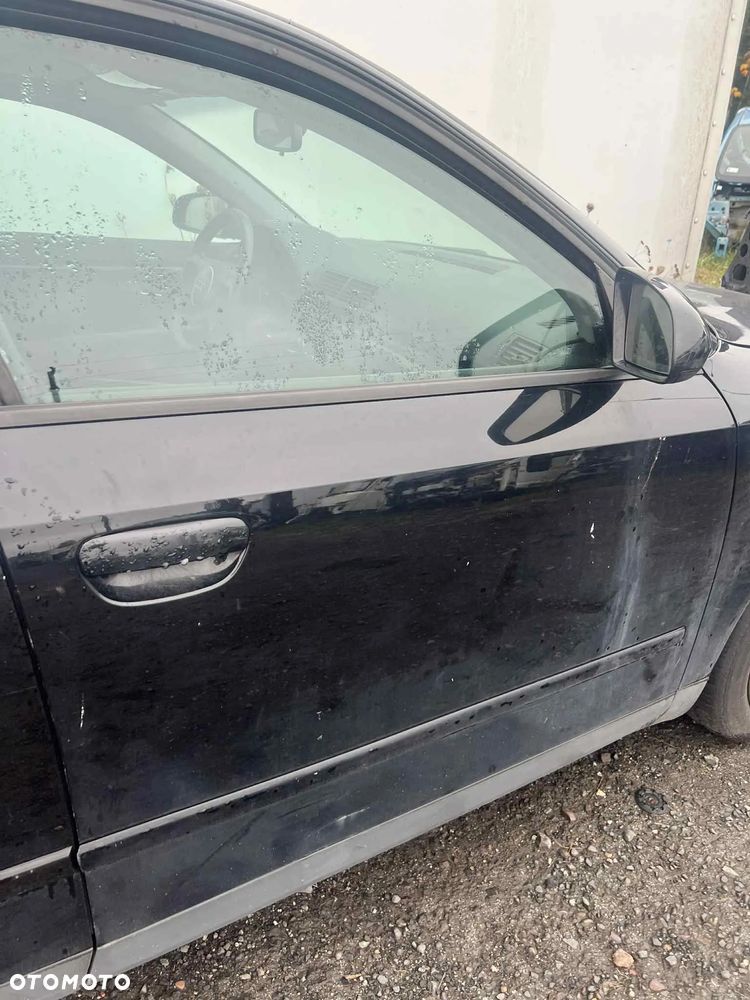 Drzwi przednie prawe/TYLNE Audi A4 B6 Kombi !! Kompletne !!