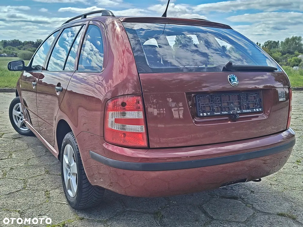 Skoda Fabia 1.4 16V Combi Comfort - 15