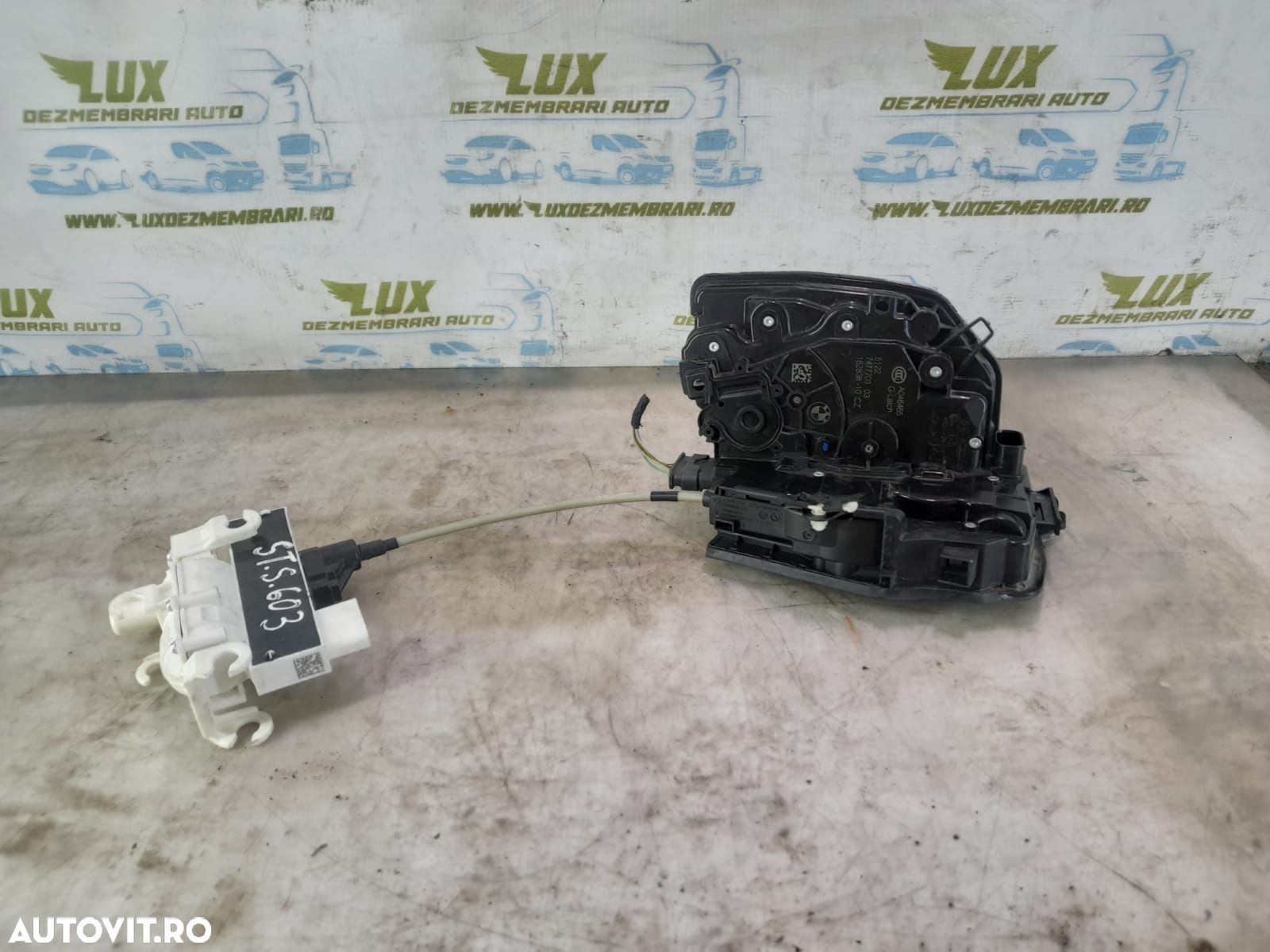 Broasca inchidere usa stanga soft close  7477703 BMW Seria 7 G11/G12 - 1