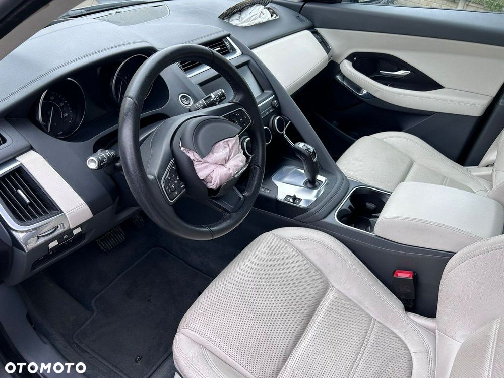Jaguar E-Pace P250 AWD - 8