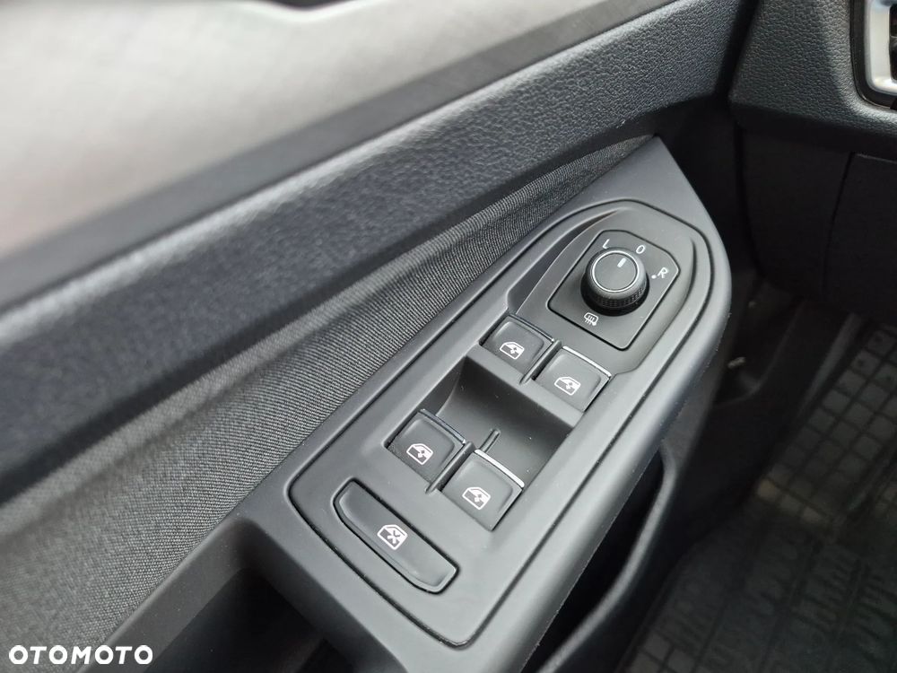 Volkswagen Golf Variant 1.5 eTSI EVO Life DSG - 29