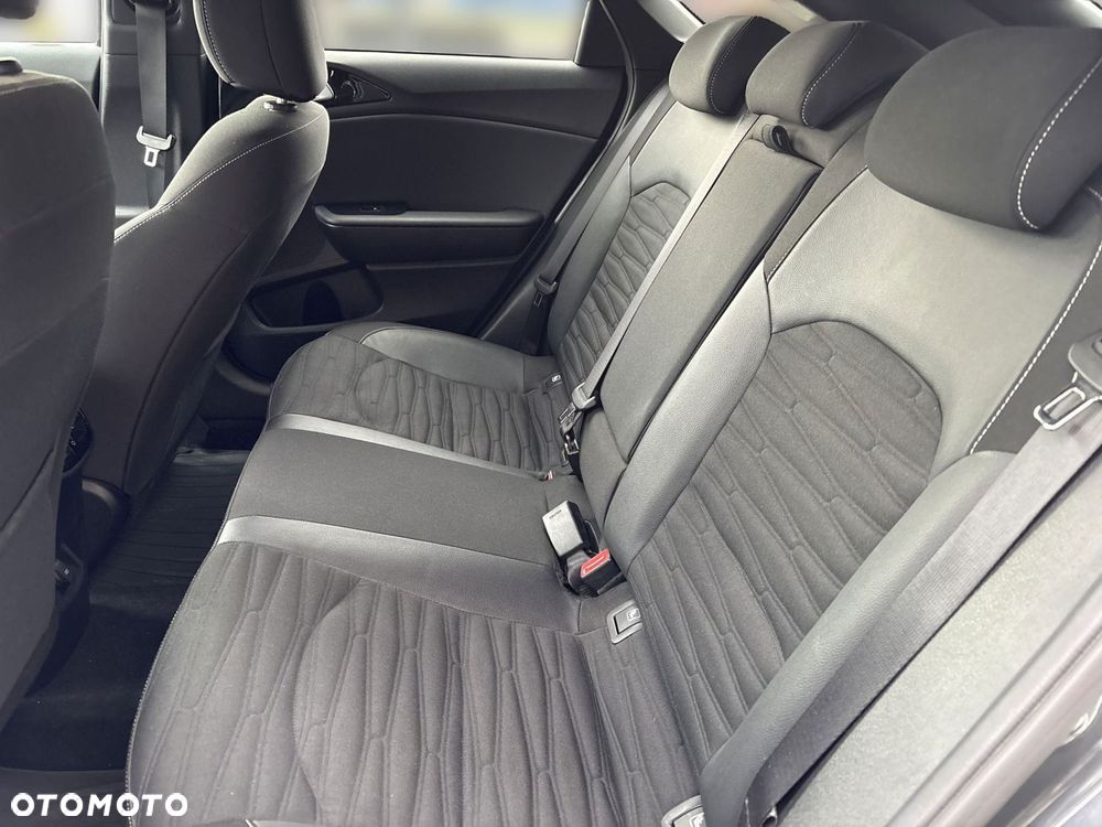 Kia ProCeed 1.5 T-GDI GT Line DCT - 16