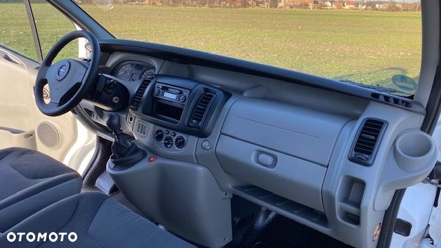 Opel Vivaro L2H1 2.9t - 5