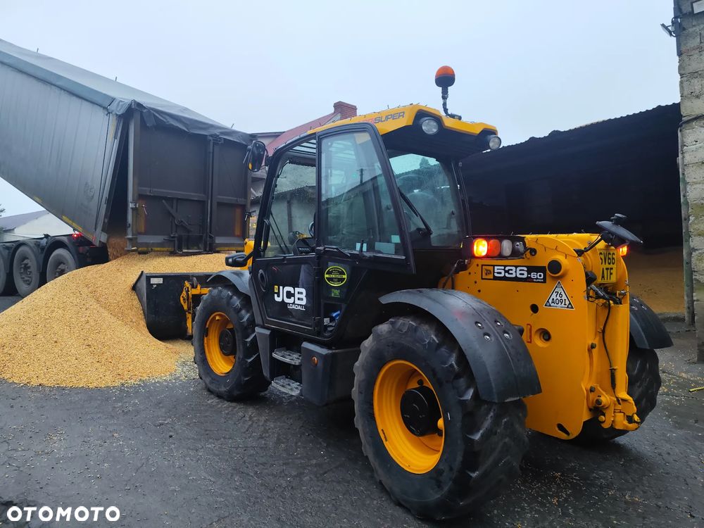 JCB 536-60 Agri Super - 8