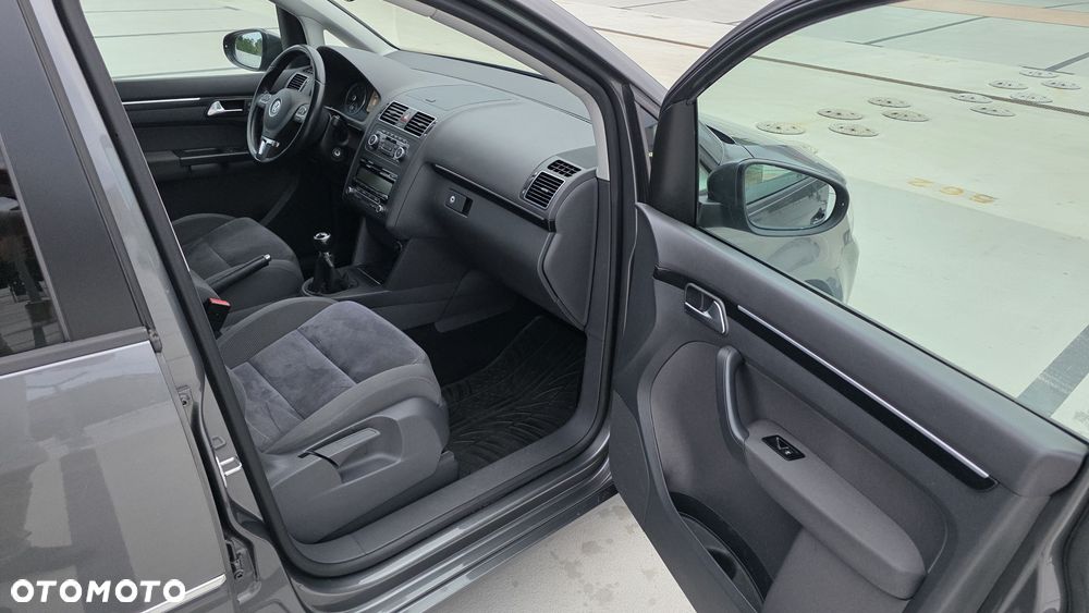 Volkswagen Touran 1.2 TSI BlueMotion Technology Highline - 10