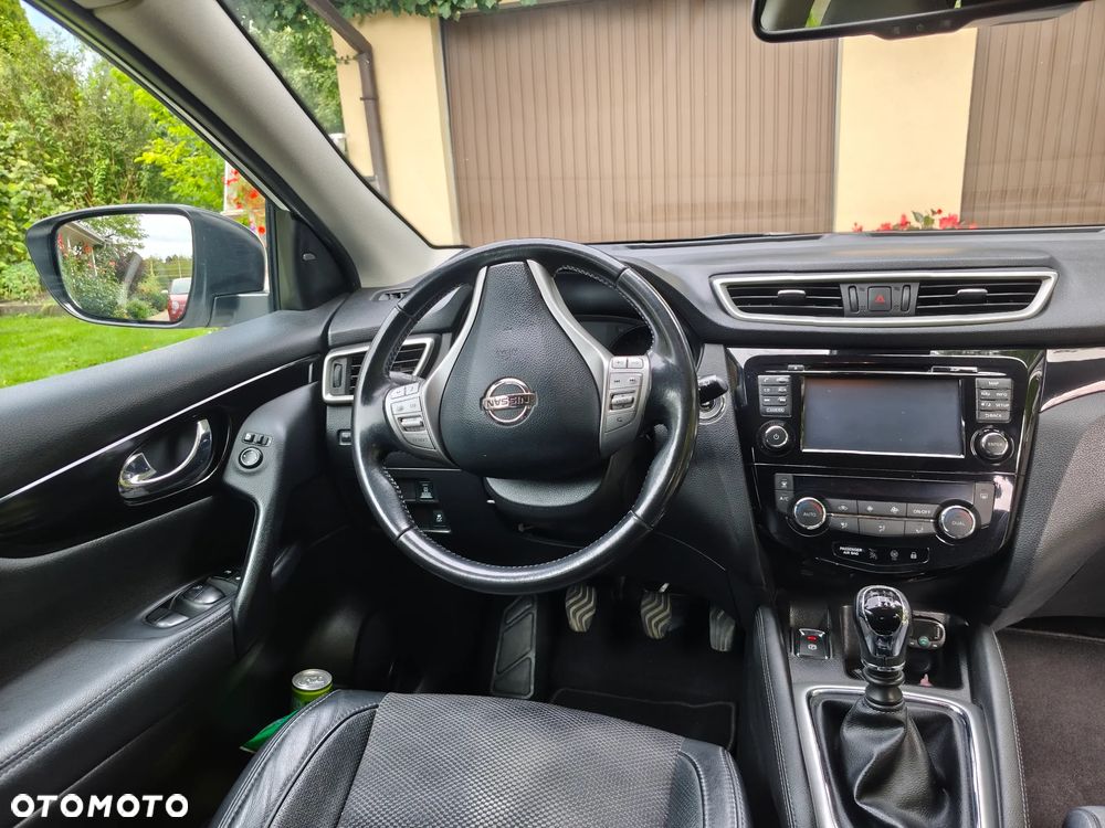 Nissan Qashqai 1.6 DCi 4x4 Tekna EU6 - 14