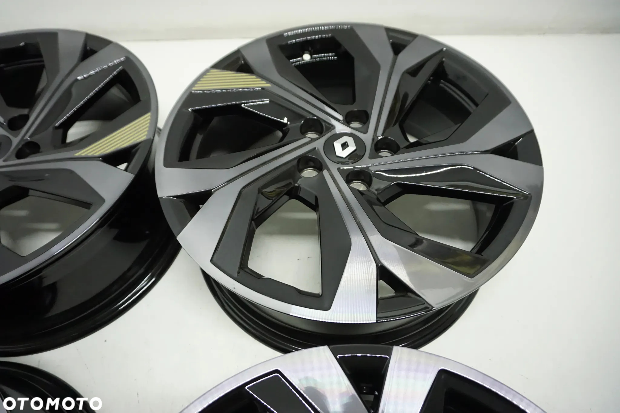 FELGI 18 RENAULT CAPTUR II ARCANA SYMBIOZ DACIA DUSTER MITSUBISHI ASX NOWY MODELET35 - 4