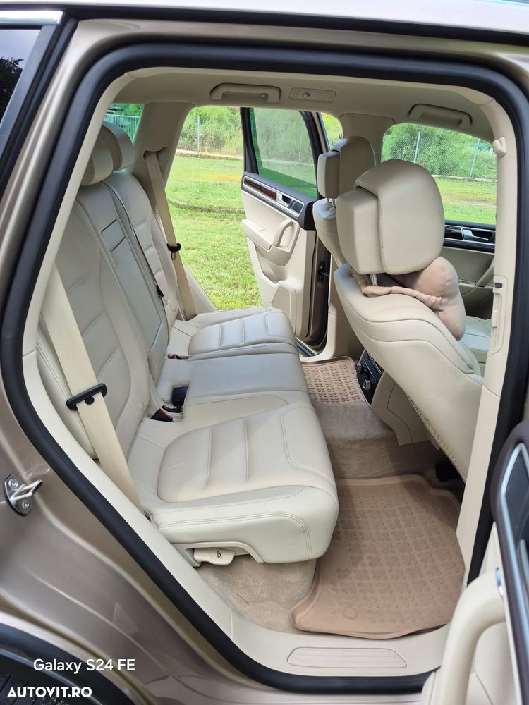 Volkswagen Touareg V6 TDI BMT Supreme Plus - 25