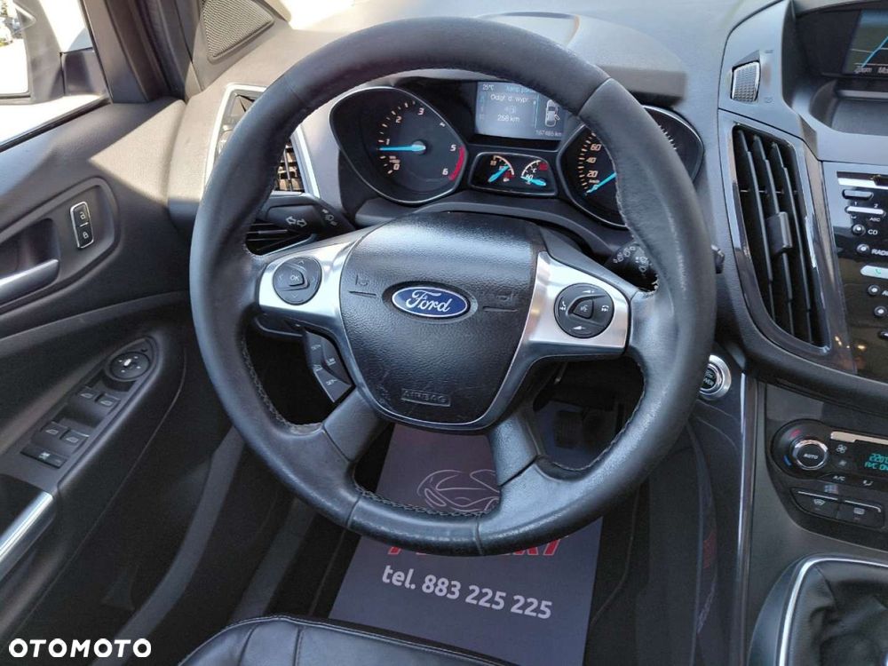 Ford Kuga - 19