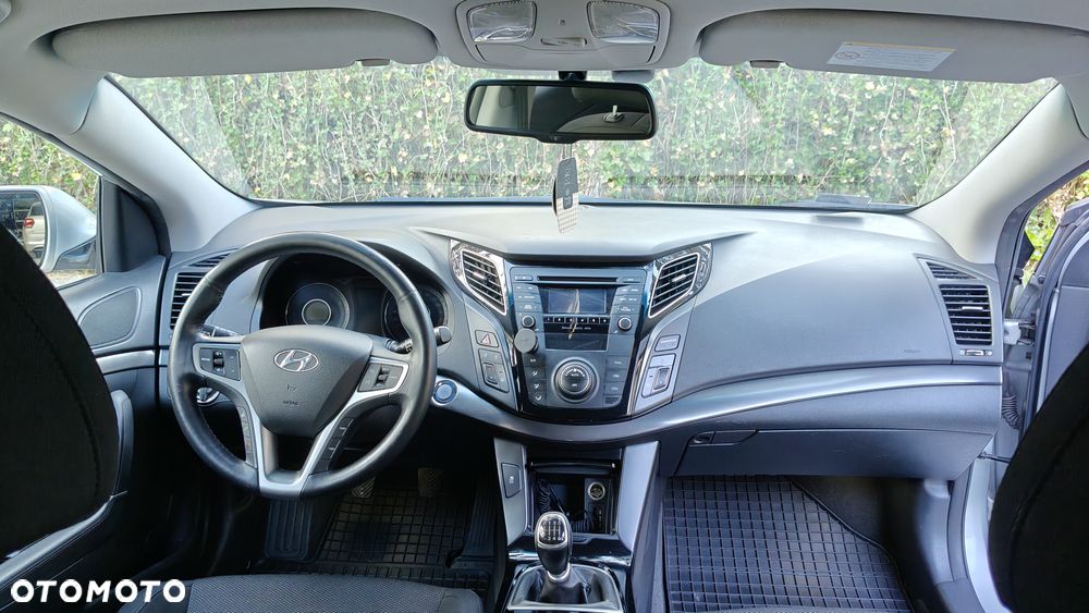 Hyundai i40 1.6 GDI Comfort + - 13