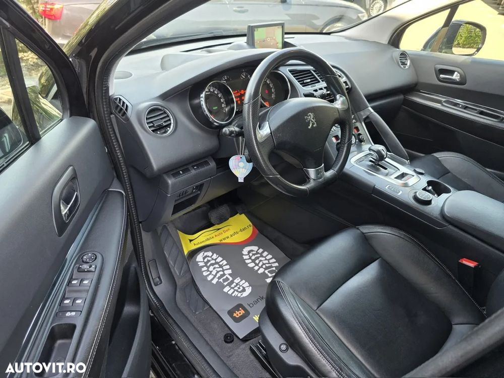 Peugeot 3008 Hybrid4 - 6