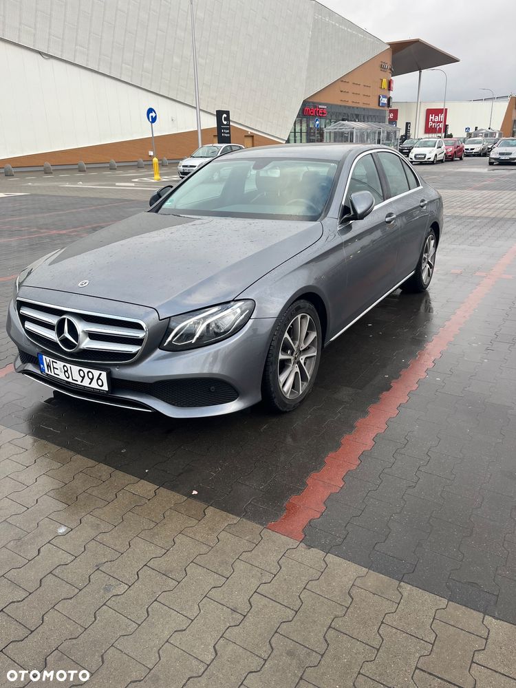 Mercedes-Benz Klasa E 200 9G-TRONIC - 3