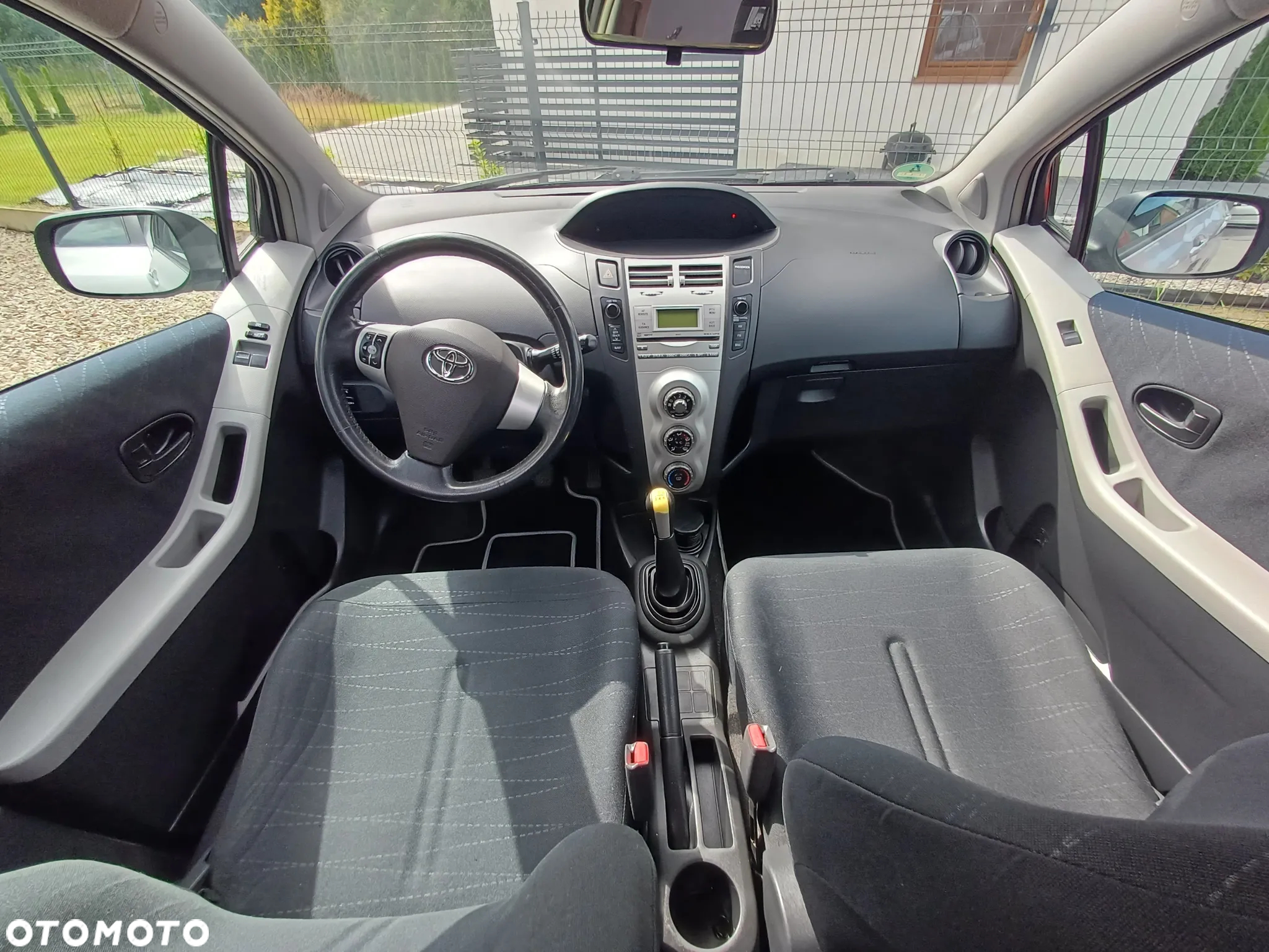 Toyota Yaris 1.0 VVT-i Comfort - 25