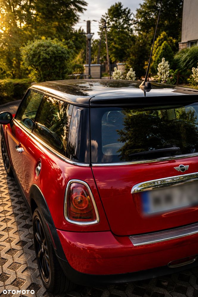 MINI Cooper Standard - 4