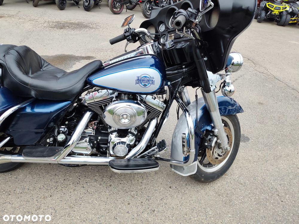 Harley-Davidson FLHT Electra Glide Standard - 9
