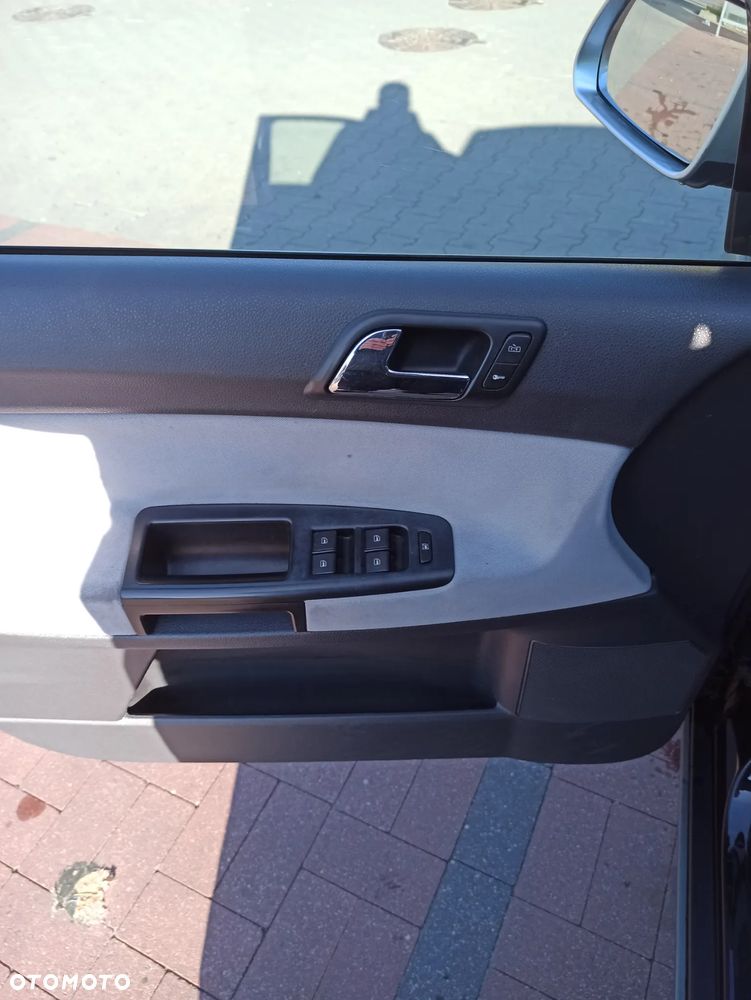Volkswagen Polo 1.6 CrossPolo - 13