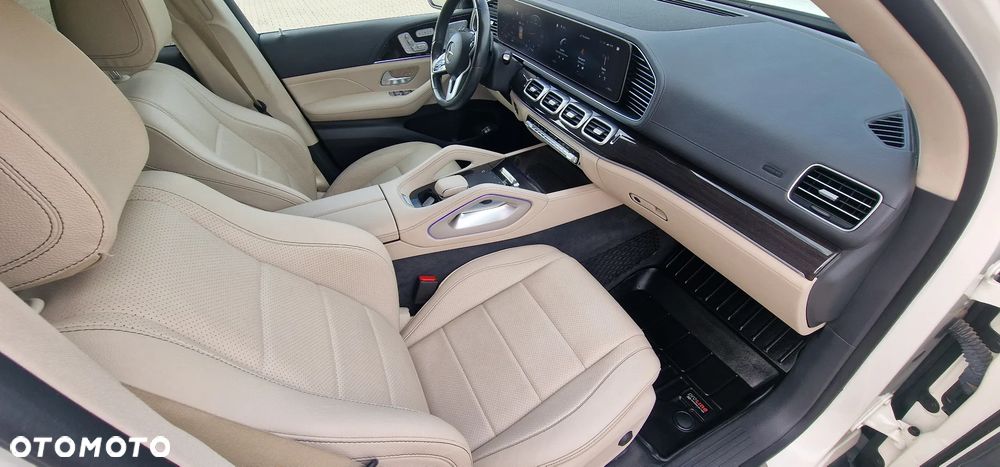 Mercedes-Benz GLE 300 d 4Matic 9G-TRONIC AMG Line - 10