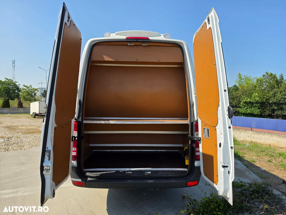 Mercedes-Benz SRINTER - 4