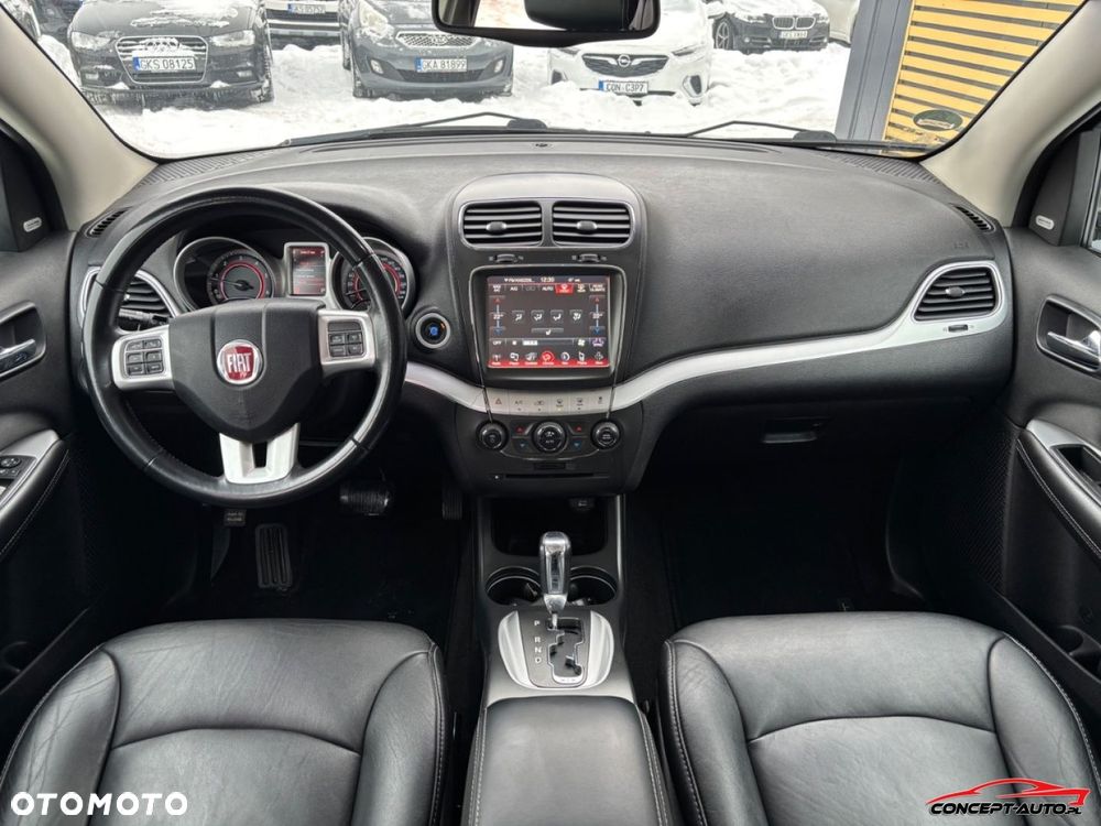 Fiat Freemont - 16