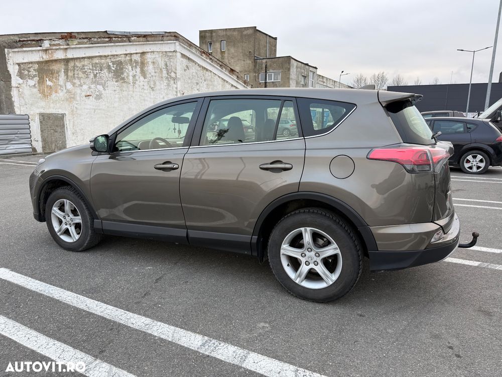 Toyota RAV4 2.0 D-4D 2WD Comfort - 6