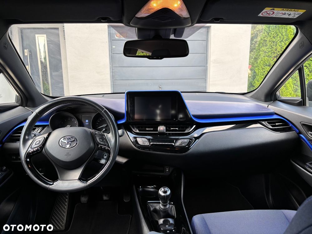 Toyota C-HR 1.2 T Premium - 6