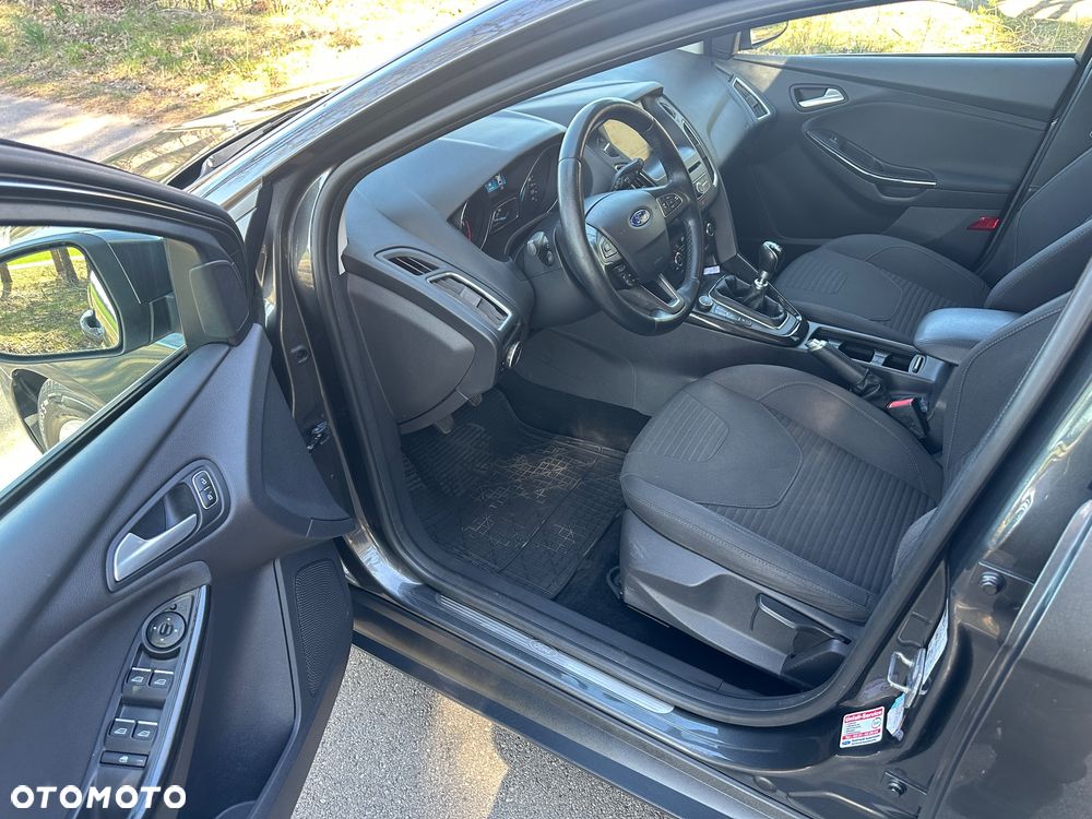 Ford Focus 1.5 TDCi ECOnetic 88g Start-Stopp-System Titanium - 12