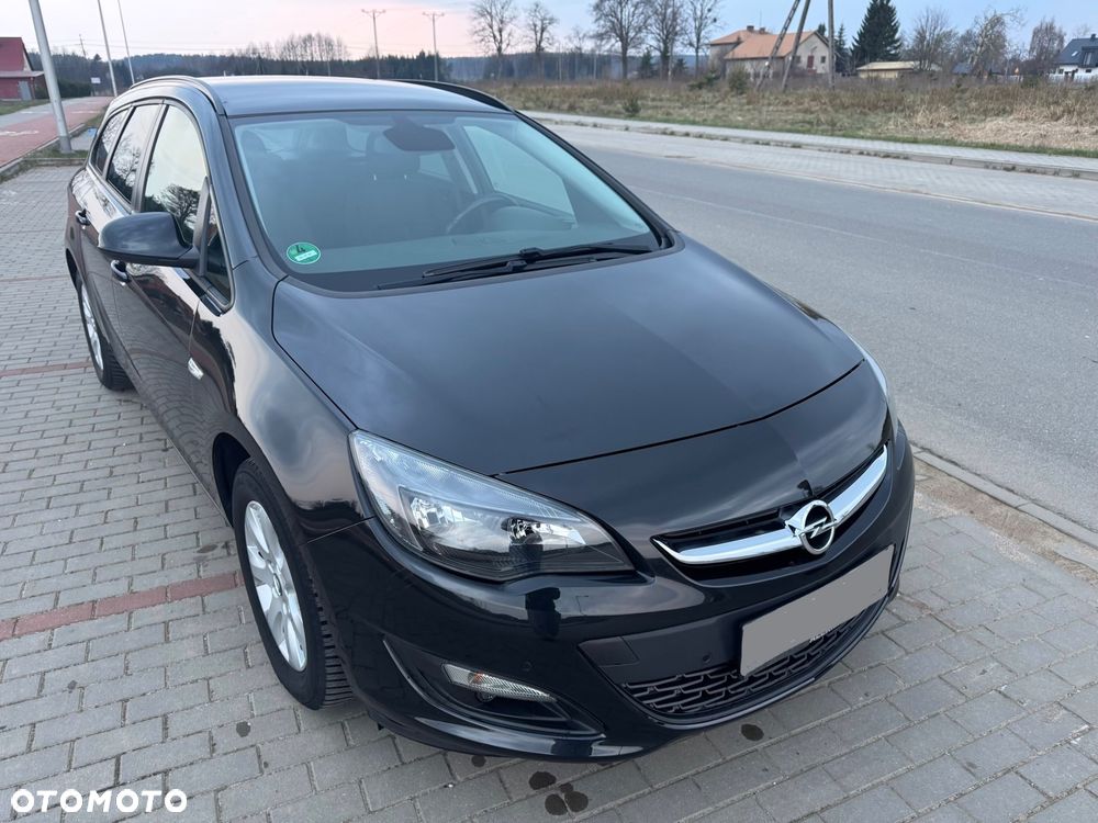 Opel Astra 1.6 CDTI Enjoy - 24