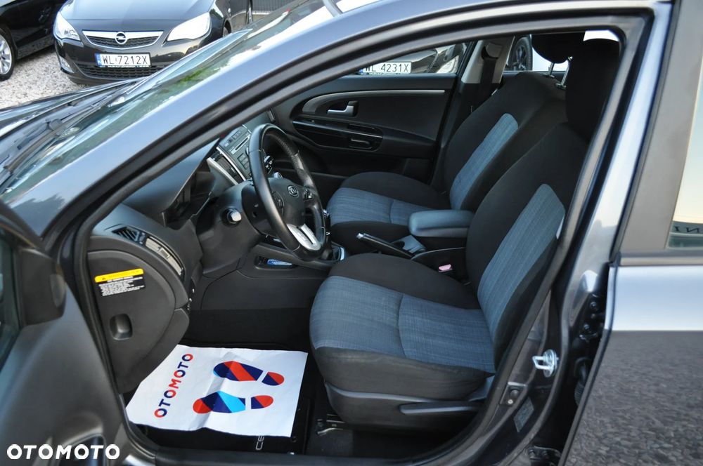 Kia Ceed 1.6 CVVT Spirit - 13