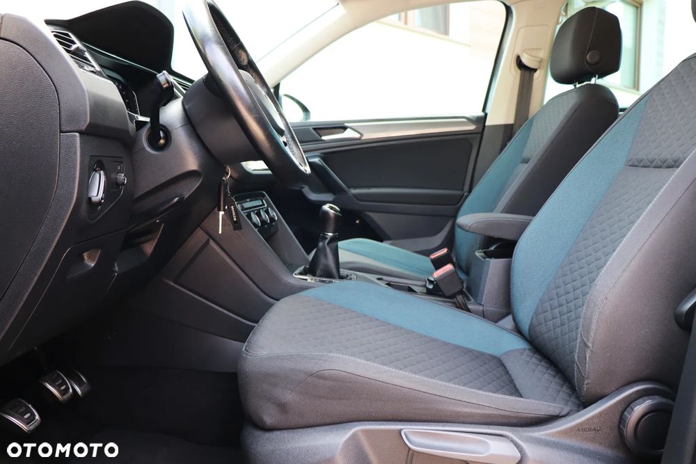Volkswagen Tiguan 2.0 TDI SCR IQ.DRIVE - 19