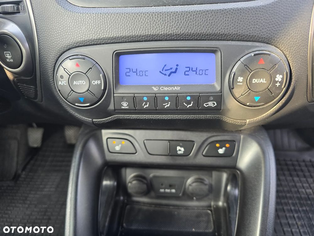 Hyundai ix35 1.6 GDI Premium 2WD - 17