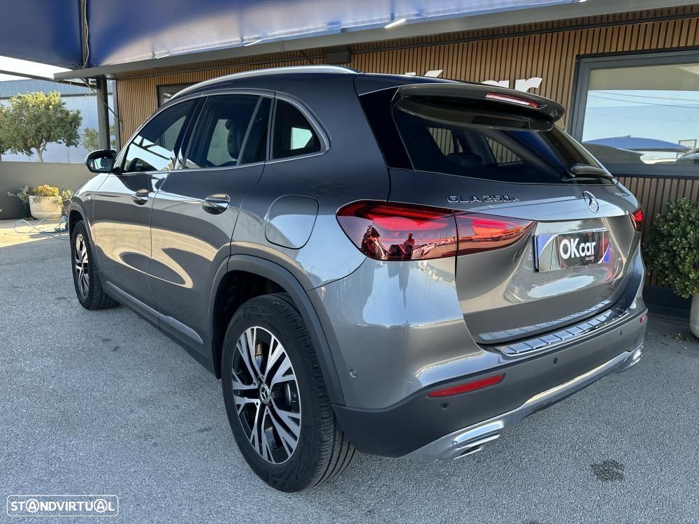 Mercedes-Benz GLA 250 e 8G-DCT Progressive - 2