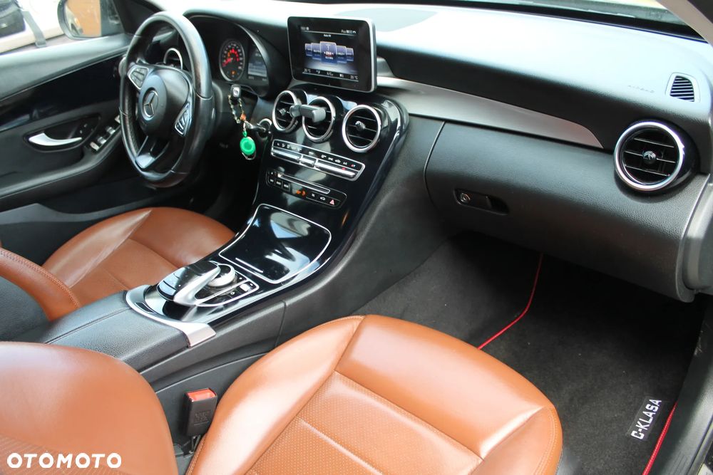 Mercedes-Benz Klasa C 180 (BlueTEC) d 7G-TRONIC Avantgarde - 13